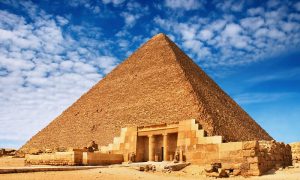 Исследователи нашли загадочную аномалию в камнях египетских пирамид