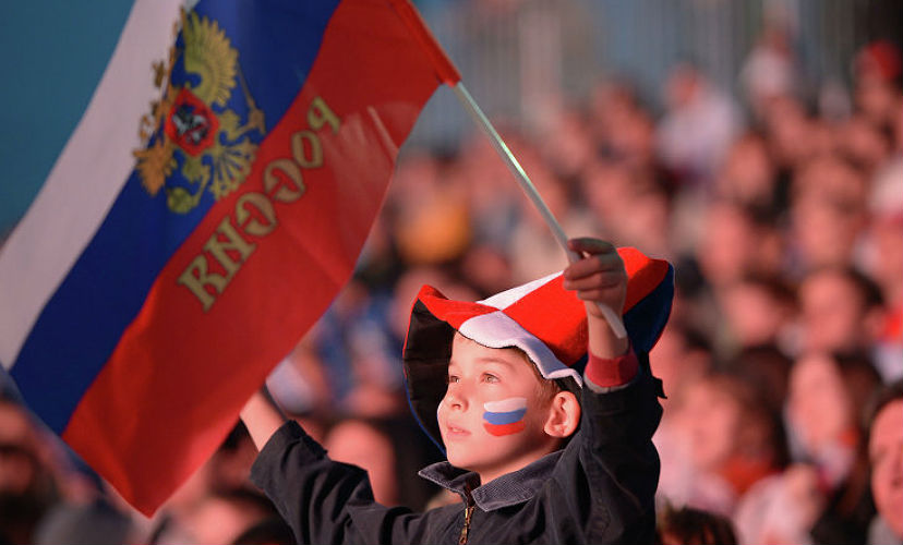 Большинство россиян признались, что гордятся своей страной, - социологи 