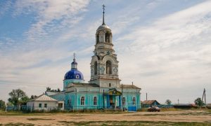 Гастарбайтер убил православного священника в храме за автомобиль