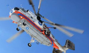 Вертолет МЧС спас двух детей, оторвавшихся на льдине под Хабаровском