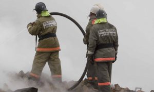 Более 400 человек эвакуированы из-за пожара в студенческом общежитии в Москве