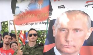 Многонациональный митинг в поддержку России прошел у турецкого консульства в Сиднее