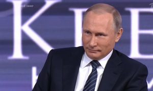 Путин: Россия готова сотрудничать с любым президентом США