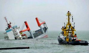 Танкер потопил грузовое судно после столкновения в Сингапурском проливе