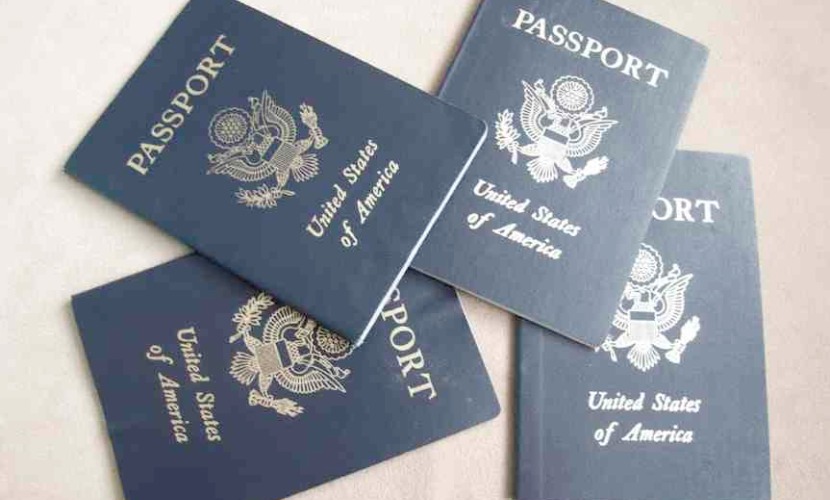 Страны Евросоюза могут ввести въездные визы для американцев в ответ на действия США, - СМИ 