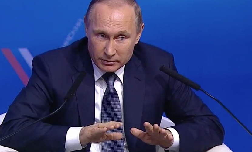 Путин рассказал о судьбе своего партбилета КПСС 