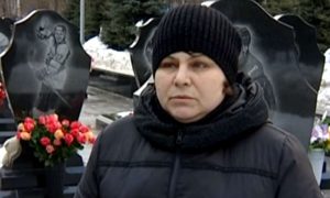 Мать разбившегося в авиакатастрофе российского хоккеиста погибла в ДТП