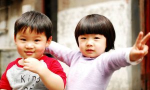 С 2016 года каждая китайская семья может позволить себе второго ребенка