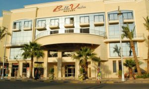 При нападении террористов на отель в египетской Хургаде убиты трое туристов