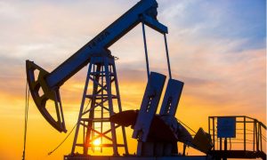 Заявление России о возможном снижении добычи нефти подняло цены до $36