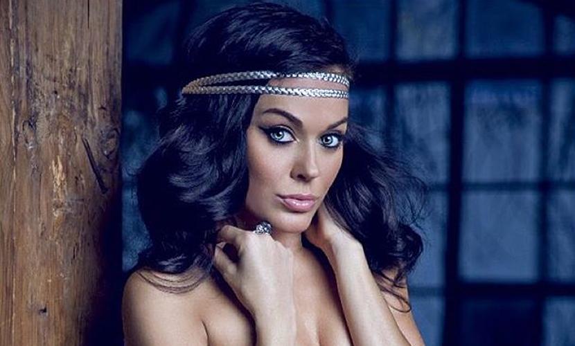 Обнаженная красавица Таня Терешина пошутила о размере женской груди 