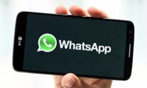 Создатели WhatsApp объявили о том, что популярный мессенджер отныне станет бесплатным