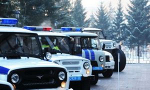 Отец, взявший в заложники 5 детей в Омске, сдался полиции
