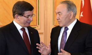 Давутоглу поехал в Казахстан, рассчитывая на поддержку Назарбаева в налаживании отношений с Россией