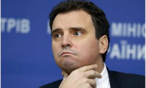 Абромавичус окончательно отказался возвращаться в правительство Украины