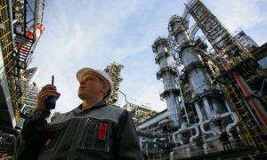 России необходимо заменить экспорт сырой нефти на продажу бензина, - эксперт