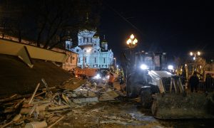 РПЦ хочет построить церкви на месте снесенных ларьков