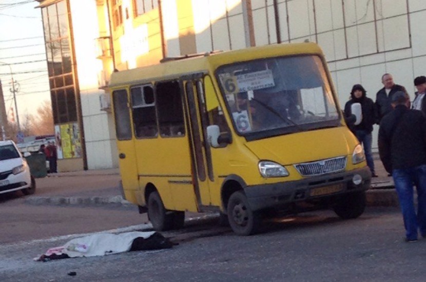 Плеханово макеевка. Автостанция Плехановская Макеевка. Ржавые маршрутки в Макеевке. Автобус Макеевка. Автобус Донбасс.