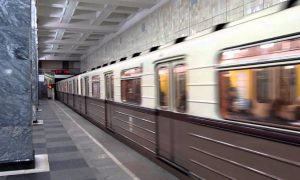 Женщина скончалась из-за остановки сердца на станции метро 