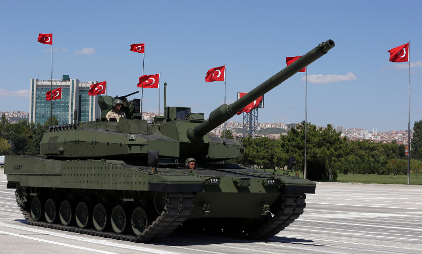 Турецкий танк расстрелял жилой дом в Сирии, есть жертвы 