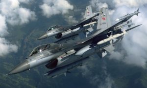 Турецкие самолеты F-4 и F-16 сбросили высокоточные бомбы на территорию Ирака