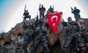 Спецназ Турции оставил послание для русских на стене обстрелянного дома
