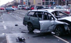 Один человек погиб в результате взрыва автомобиля в Берлине