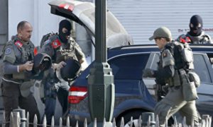 Операцию против террористов в Брюсселе завершили спецслужбы