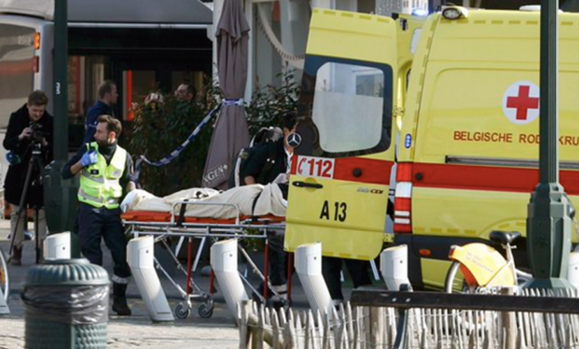 Троих человек ранили в ходе перестрелки с террористами в Брюсселе 