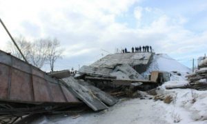 Количество пострадавших при обрушении моста в Красноярском крае увеличилось