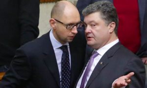 Порошенко рассказал, кто должен заменить Яценюка на посту премьера