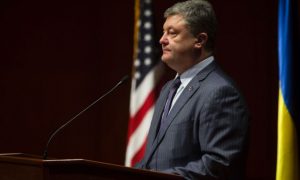 Порошенко нелепо солгал о своем опоздании на саммите в Вашингтоне