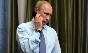 После разговора с Путиным президент Франции перепутал дату выборов в Сирии