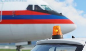 Смерть девочки заставила экстренно сесть самолет в аэропорту Красноярска