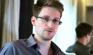 Программы спецслужб по борьбе с терроризмом неэффективны, - Сноуден
