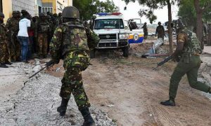 При обстреле автомобиля с врачами у посольства Турции в Сомали погибли шесть человек