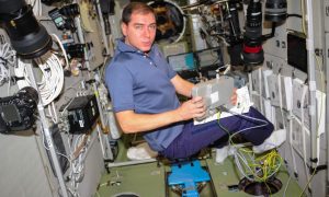 Космонавт Сергей Волков заявил, что экипаж экспедиции МКС-46 готов вернуться на Землю