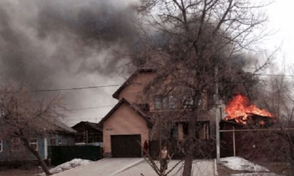Беременная женщина спасла 8 своих детей из горящего дома в Оренбурге 