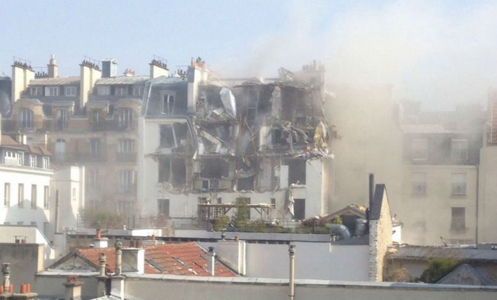 Взрыв в Париже уничтожил четыре этажа жилого дома 