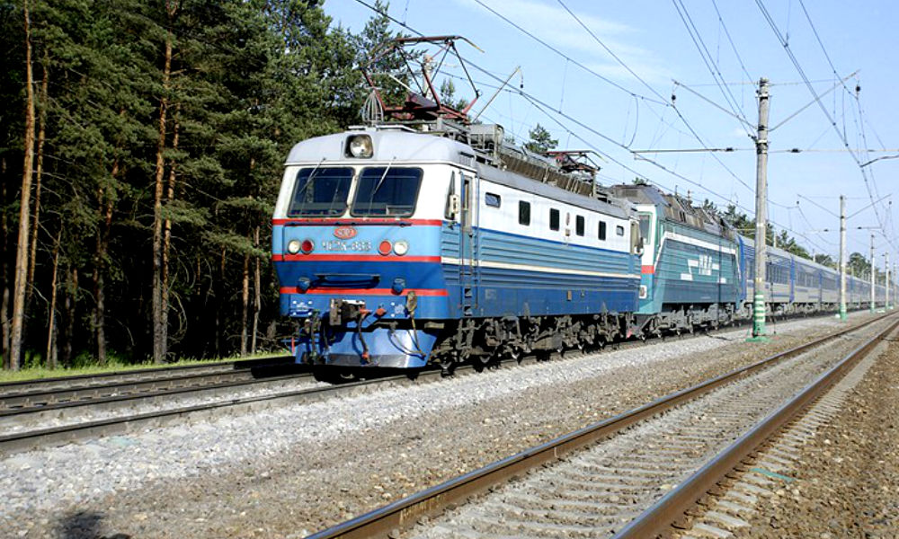 Первый пассажирский поезд из ДНР отправился к границе с Россией 