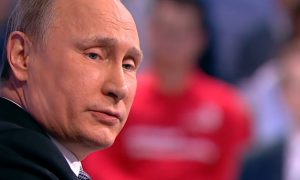 После обращения Константина Хабенского Путин побеседует с главой Минздрава