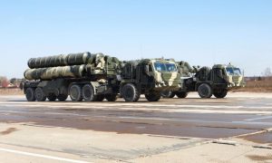Россия по контракту поставила Ирану первую партию зенитно-ракетных комплексов С-300