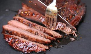 Ученые назвали все плюсы и минусы для здоровья человека от потребления красного мяса