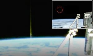 Опубликовано сенсационное видео старта светящегося НЛО с Земли, снятое с борта МКС