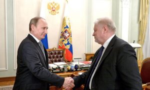Путин отметил твердую позицию «Справедливой России» в борьбе с коррупцией и поддержке семьи