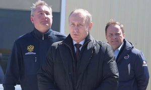 Путин наказал за разгильдяйство вице-премьера Рогозина и главу Роскосмоса Комарова