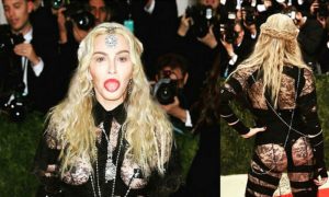 Мадонна с обнаженной грудью и полуголая Ким Кардашьян удивили гостей бала Института костюма