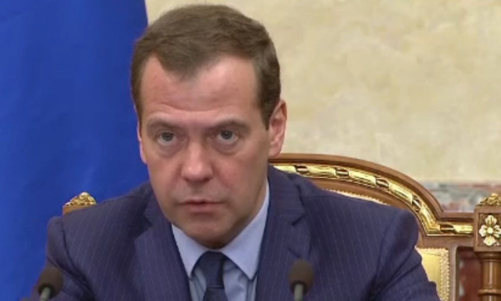 Медведев связал увеличение продолжительности жизни россиян с повышением пенсионного возраста 