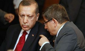 Расчетливый премьер Турции Давутоглу заявил об отставке из-за разногласий с президентом Эрдоганом