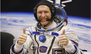 Путин пообещал вернуть на Землю британского космонавта